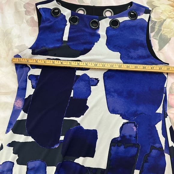 Eva Varro Blue and White Midi Dress - Picture 5 of 6